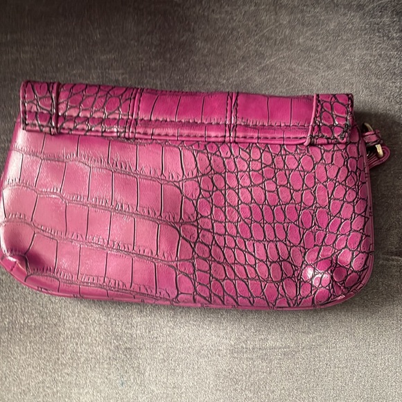 Jessica Simpson Wristlet - Picture 3 of 4